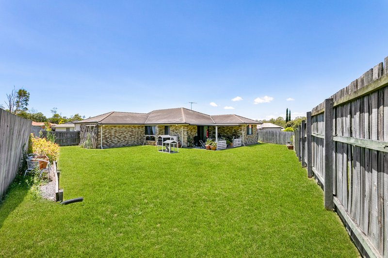 Photo - 17 Lemon Myrtle Drive, Morayfield QLD 4506 - Image 8