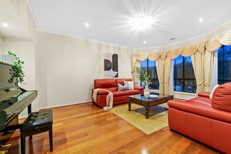 Photo - 17 Len George Drive, Keysborough VIC 3173 - Image 5