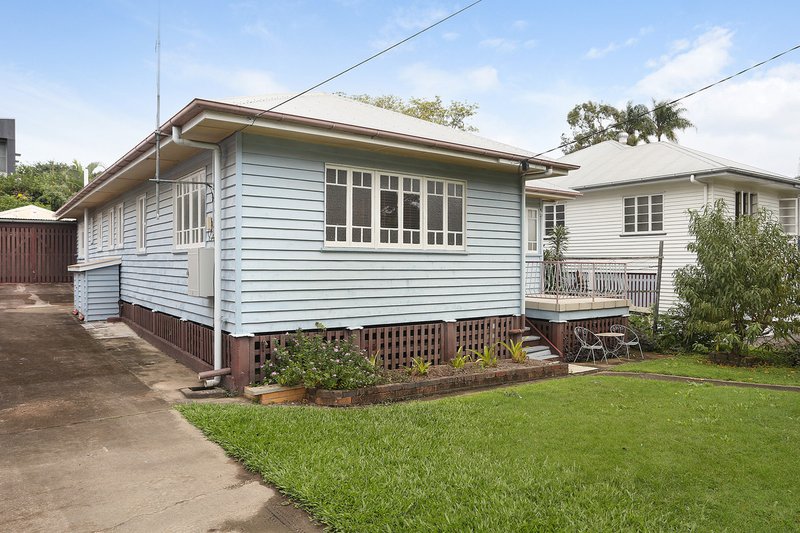 Photo - 17 Lewis Street, Camp Hill QLD 4152 - Image 14