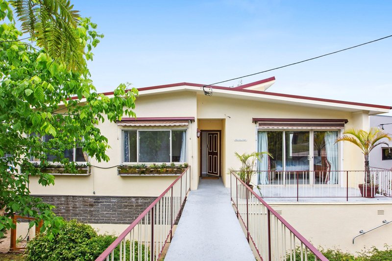 17 Libya Crescent, Allambie Heights NSW 2100