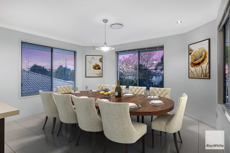Photo - 17 Lindeman Place, Redland Bay QLD 4165 - Image 23