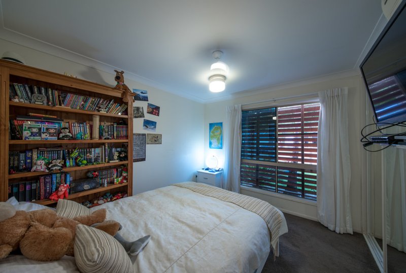 Photo - 17 Links Drive, Cannonvale QLD 4802 - Image 15