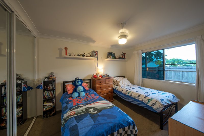 Photo - 17 Links Drive, Cannonvale QLD 4802 - Image 17