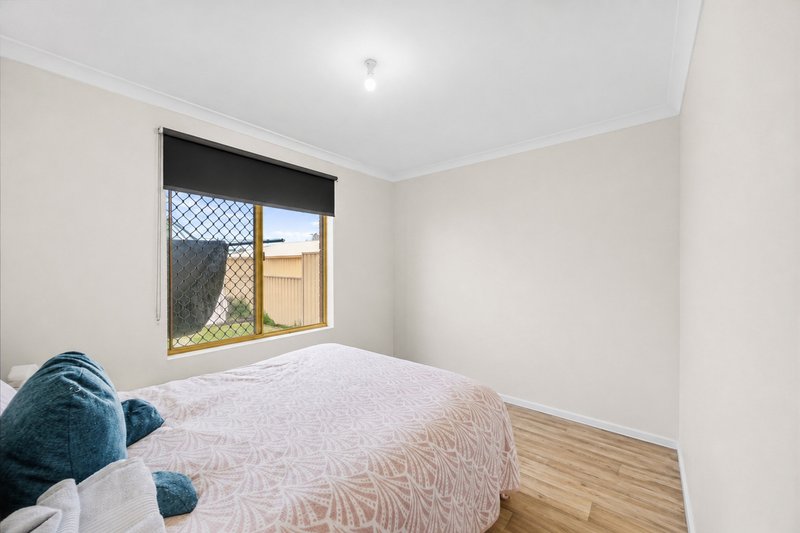 Photo - 17 Littlefair Drive, Withers WA 6230 - Image 14