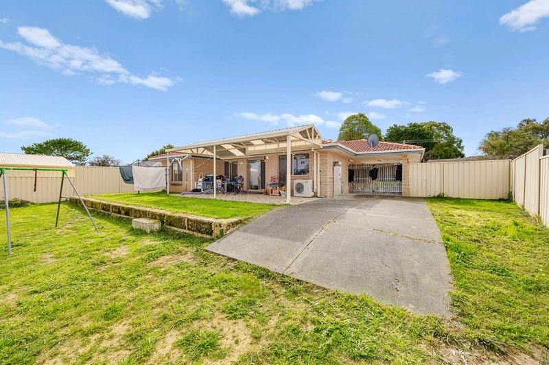 Photo - 17 Littlefair Drive, Withers WA 6230 - Image 16