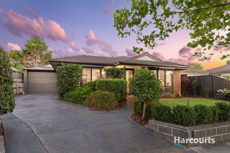 17 Liviana Drive, Rowville VIC 3178