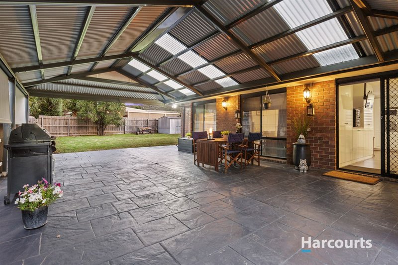 Photo - 17 Liviana Drive, Rowville VIC 3178 - Image 9