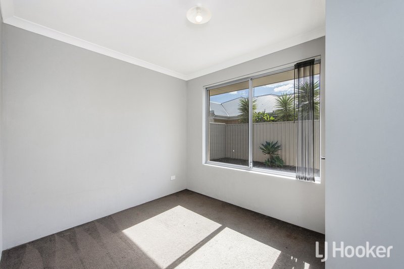 Photo - 17 Lloyd Avenue, Ravenswood WA 6208 - Image 14