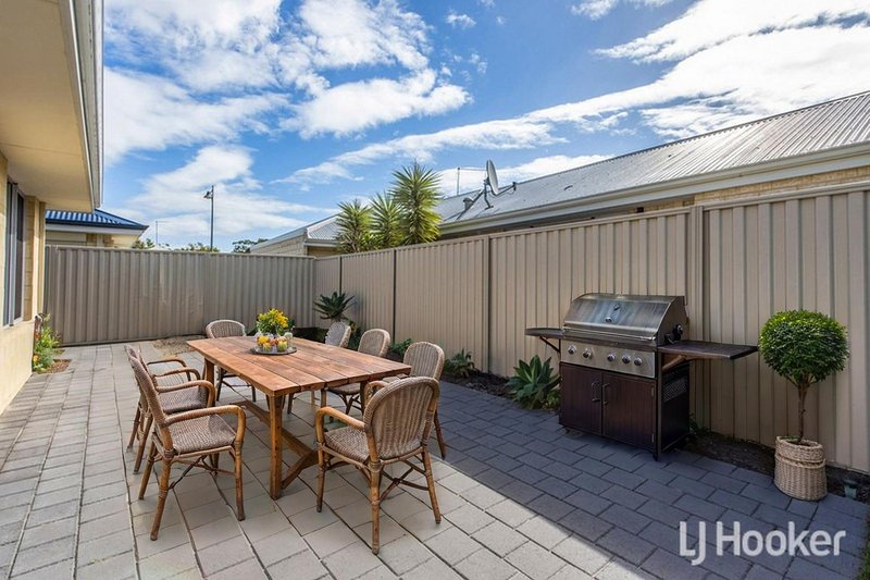 Photo - 17 Lloyd Avenue, Ravenswood WA 6208 - Image 19