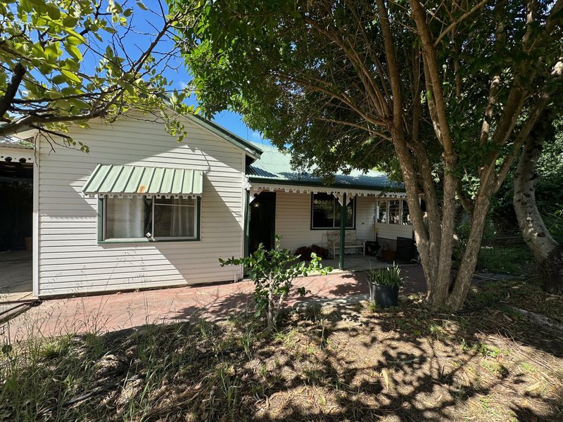 17 Logue Road, Harvey WA 6220