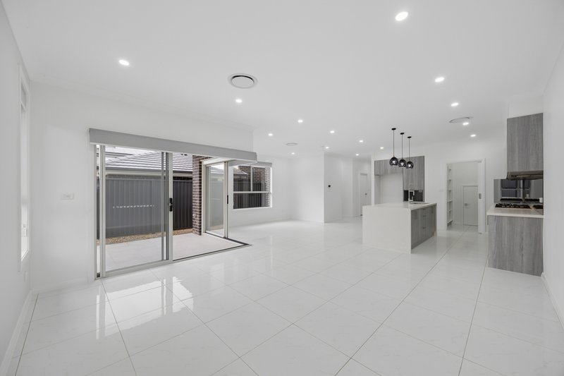 Photo - 17 Lope Street, Box Hill NSW 2765 - Image 4