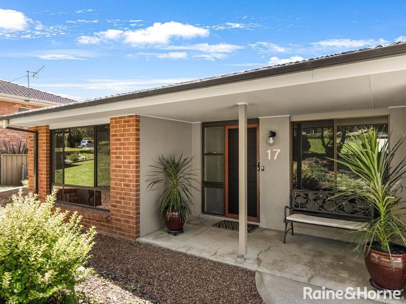 Photo - 17 Lorimer Street, Llanarth NSW 2795 - Image 2