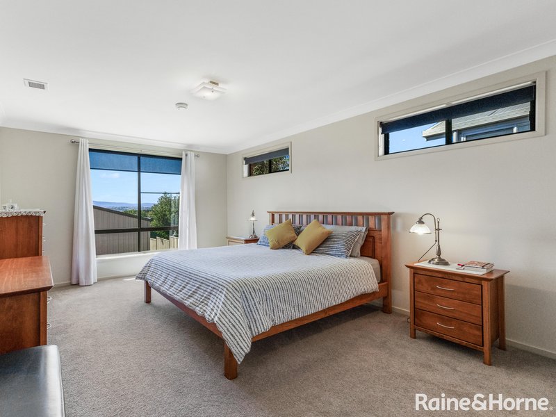 Photo - 17 Lorimer Street, Llanarth NSW 2795 - Image 11