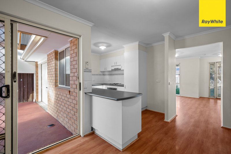 Photo - 17 Lydeamore Place, Kurunjang VIC 3337 - Image 8