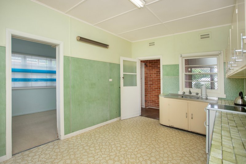 Photo - 17 Lyndhurst Street, Taree NSW 2430 - Image 16