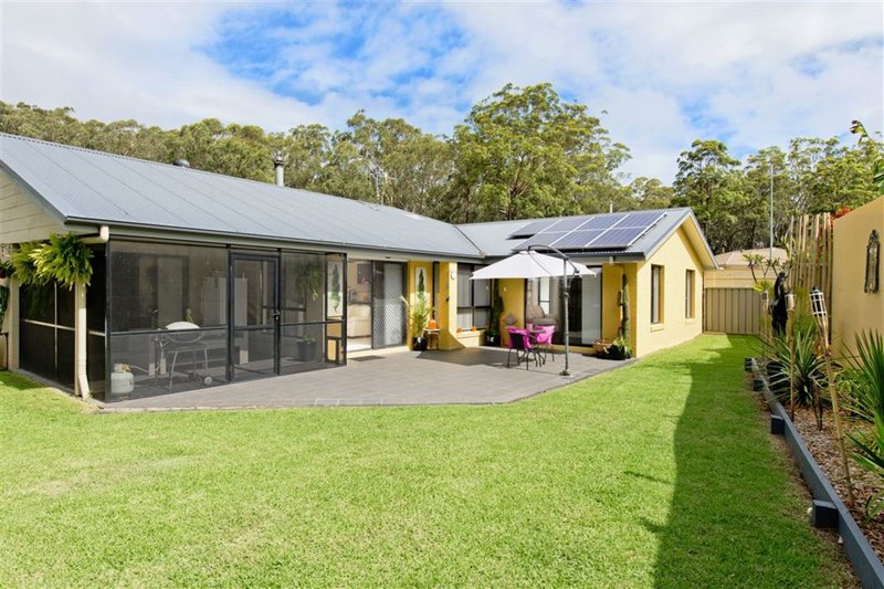 Photo - 17 Lyrebird Place, Port Macquarie NSW 2444 - Image 12