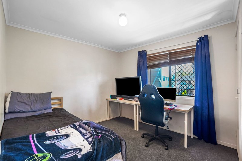 Photo - 17 Macarthur Crescent, Slacks Creek QLD 4127 - Image 6