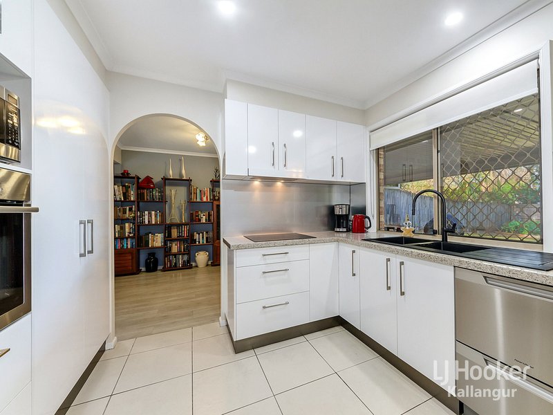 Photo - 17 Macarthur Drive, Kallangur QLD 4503 - Image 2