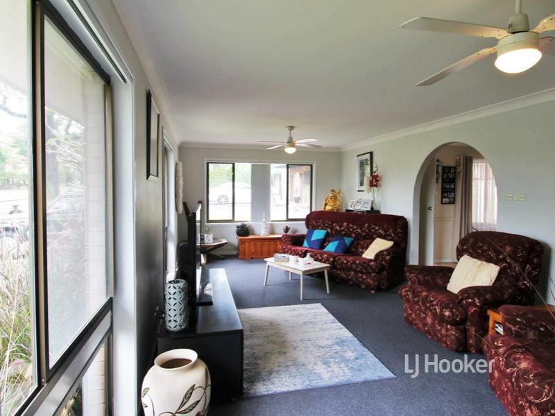 Photo - 17 Macleans Point Road, Sanctuary Point NSW 2540 - Image 3