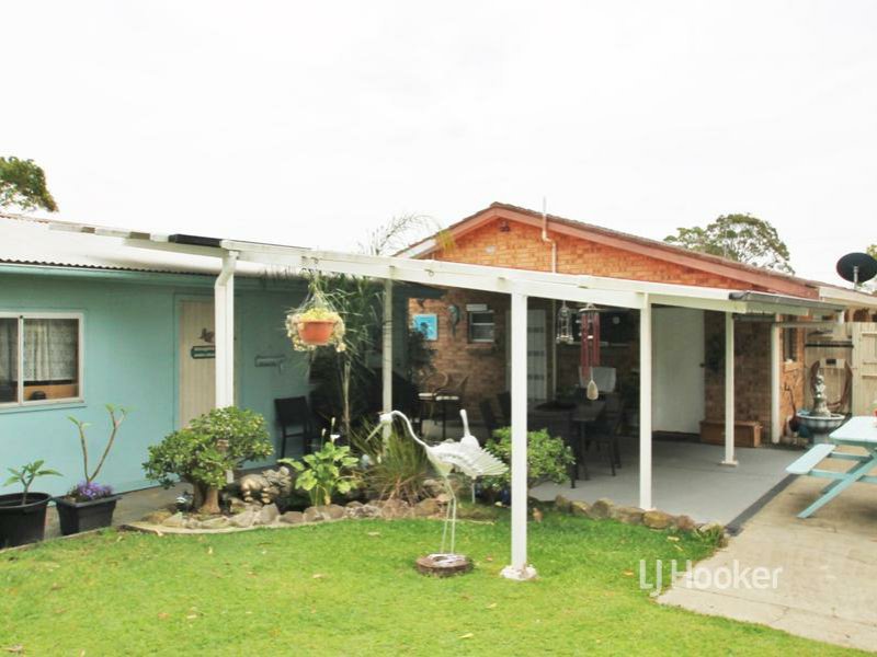 Photo - 17 Macleans Point Road, Sanctuary Point NSW 2540 - Image 16