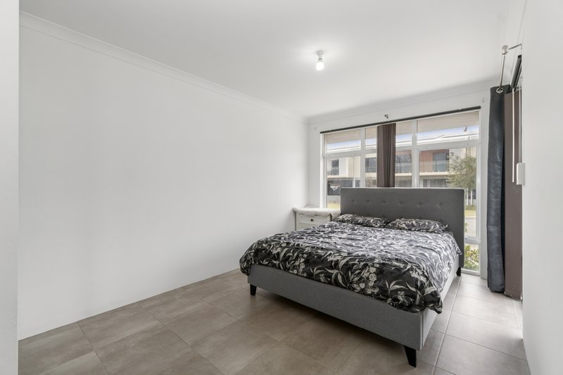Photo - 17 Magellan Road, Alkimos WA 6038 - Image 10