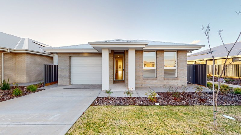Photo - 17 Magenta Circuit, Dubbo NSW 2830 - Image 1