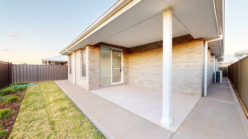 Photo - 17 Magenta Circuit, Dubbo NSW 2830 - Image 17