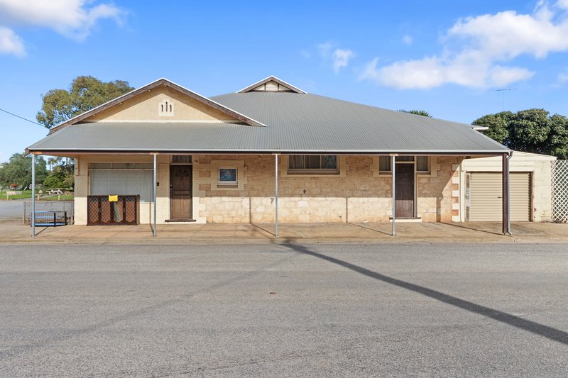 Photo - 17 Main Street, Curramulka SA 5580 - Image 1