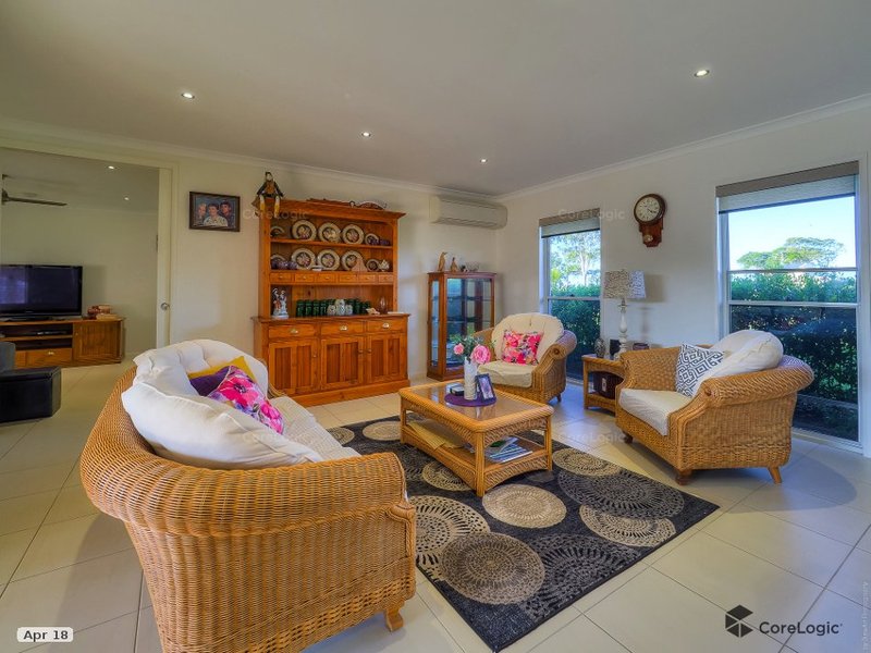 Photo - 17 Majestic Court, Burrum Heads QLD 4659 - Image 10