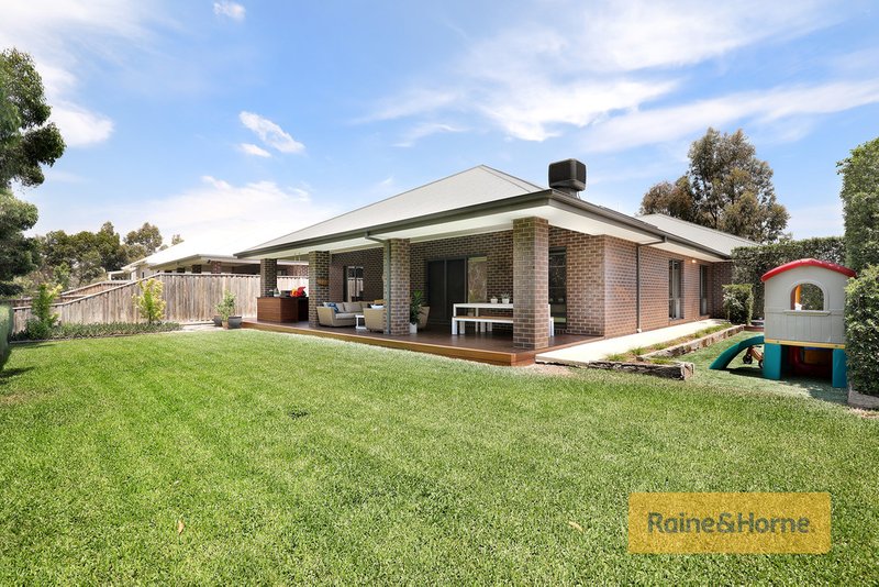 Photo - 17 Maldon Drive, Eynesbury VIC 3338 - Image 13