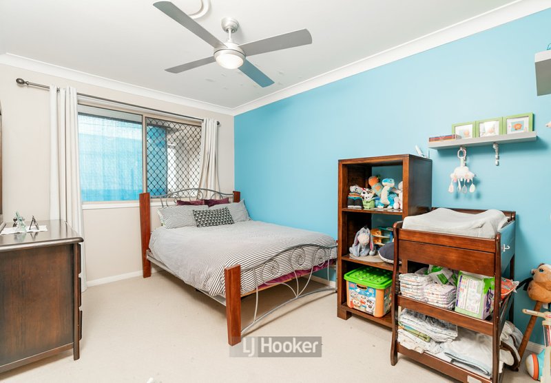 Photo - 17 Mallard Place, Forest Lake QLD 4078 - Image 10