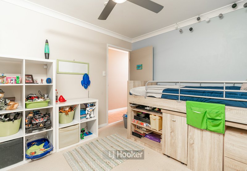 Photo - 17 Mallard Place, Forest Lake QLD 4078 - Image 13