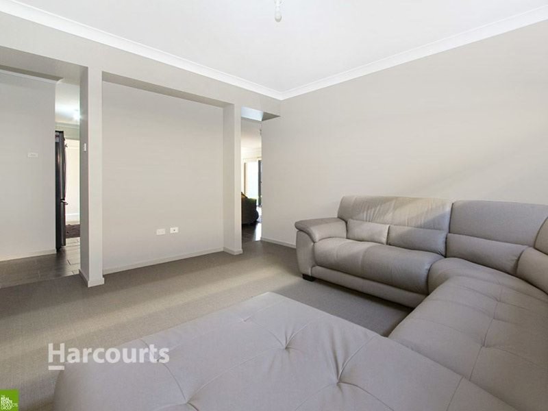 Photo - 17 Mallon Avenue, Horsley NSW 2530 - Image 4