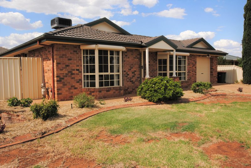 17 Mandalay Drive, Griffith NSW 2680