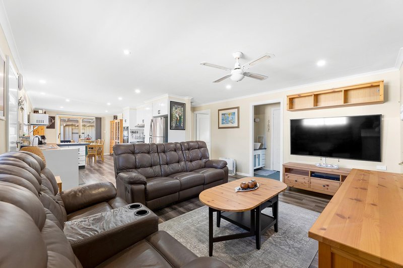 Photo - 17 Manly Street, Tuross Head NSW 2537 - Image 2