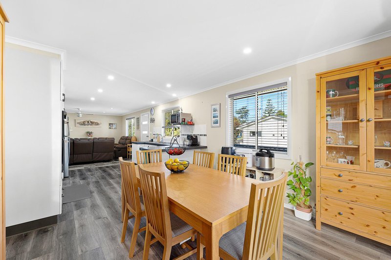 Photo - 17 Manly Street, Tuross Head NSW 2537 - Image 7