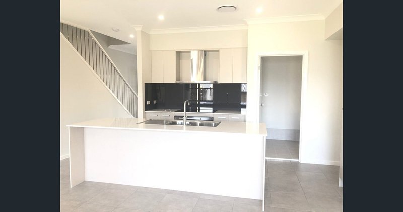 Photo - 17 Mantle Ave , North Richmond NSW 2754 - Image 2