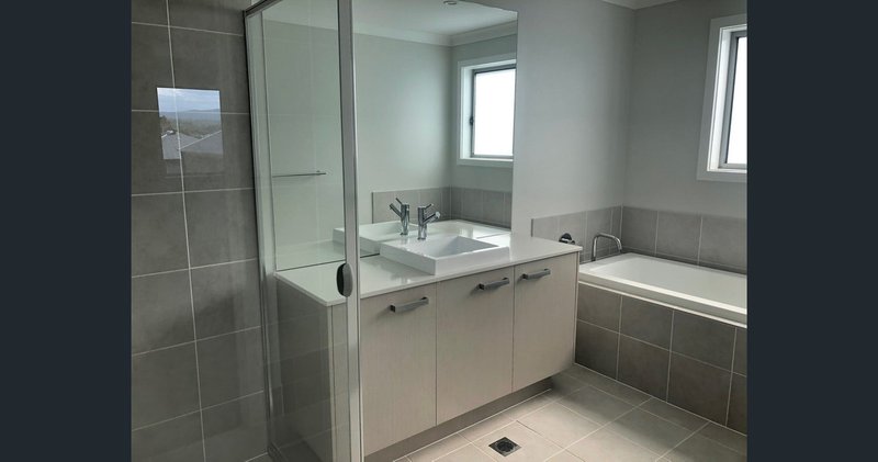 Photo - 17 Mantle Ave , North Richmond NSW 2754 - Image 4