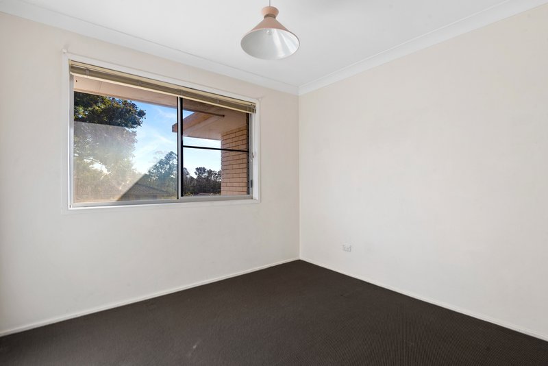 Photo - 17 Manzill Street, Sunnybank Hills QLD 4109 - Image 9