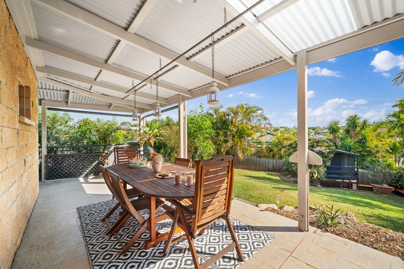 Photo - 17 Marina Court, Eatons Hill QLD 4037 - Image 25