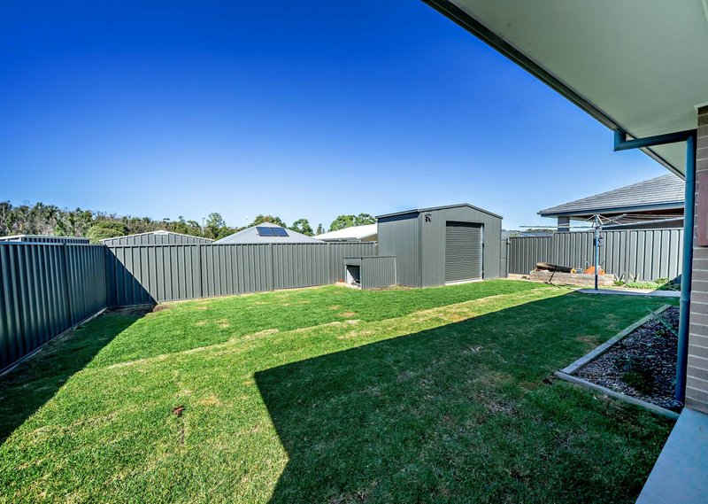 Photo - 17 Mariner Ave , Old Bar NSW 2430 - Image 12