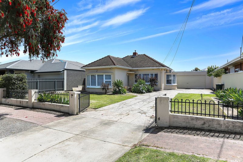 17 Markwick Crescent, Campbelltown SA 5074