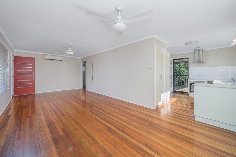 Photo - 17 Mars Crescent, Telina QLD 4680 - Image 3