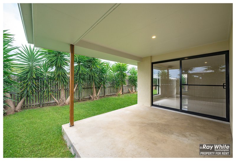 Photo - 17 Masters Avenue, Norman Gardens QLD 4701 - Image 24