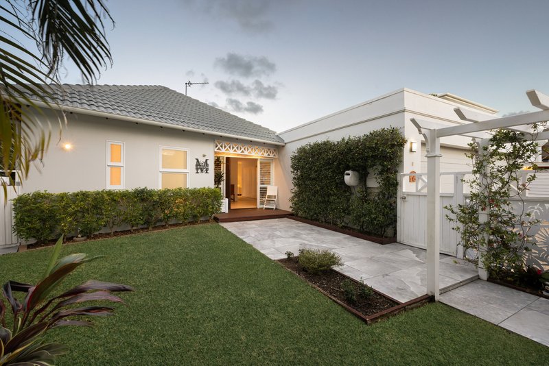 Photo - 17 Maui Court, Parrearra QLD 4575 - Image 16