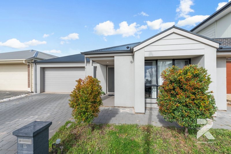 17 Maximillian Court, Mansfield Park SA 5012