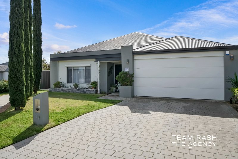 Photo - 17 Mayali Bend, Banksia Grove WA 6031 - Image 1
