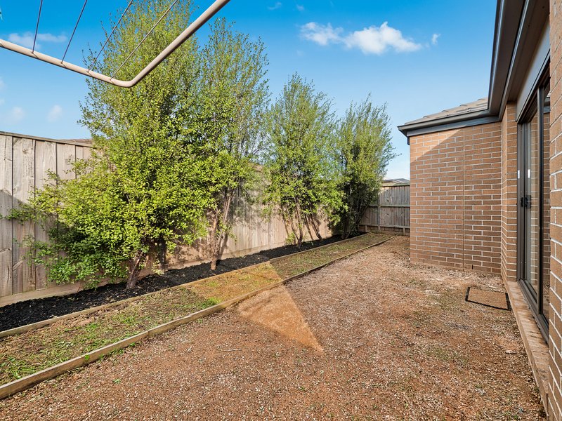 Photo - 17 Melville Road, Officer VIC 3809 - Image 13