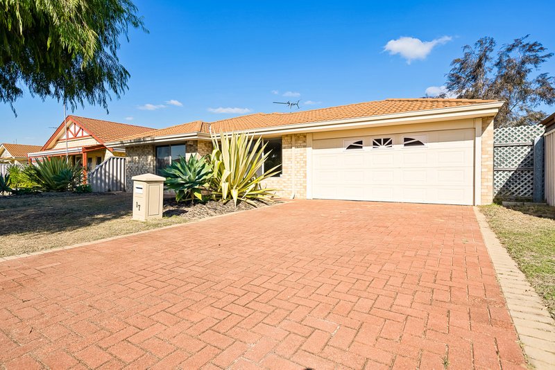 17 Menora Loop, Warnbro WA 6169