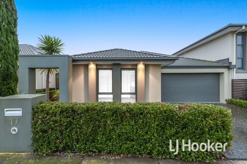 17 Meridian Circuit, Berwick VIC 3806